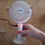پنکه رومیزی شارژی تسکو مدل TSCO TFan 01 سفید - Image 2